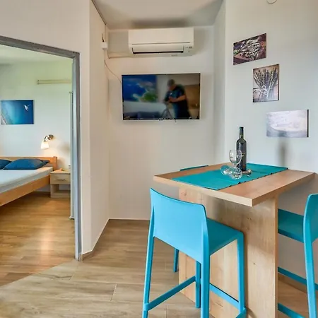 Mit Balkon By Interhome Apartman