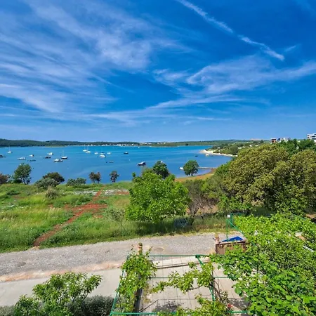 Mit Balkon By Interhome Apartamento Medulin